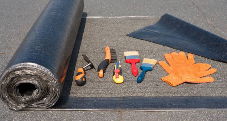 flat roof and tools