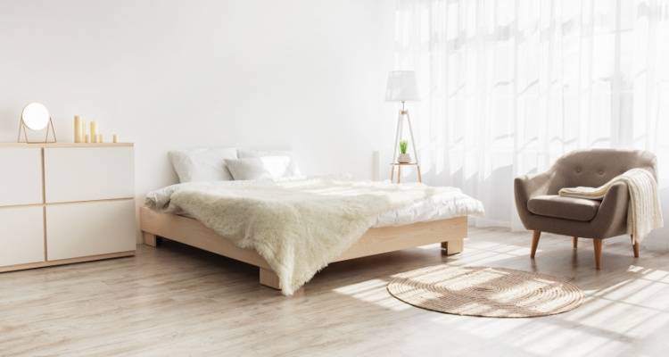 minimilist bedroom