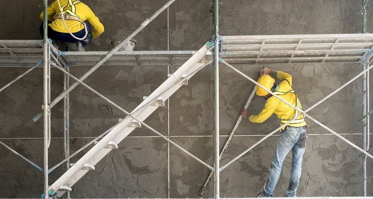 Scaffolder at work