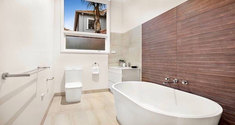 Bathroom extension guide