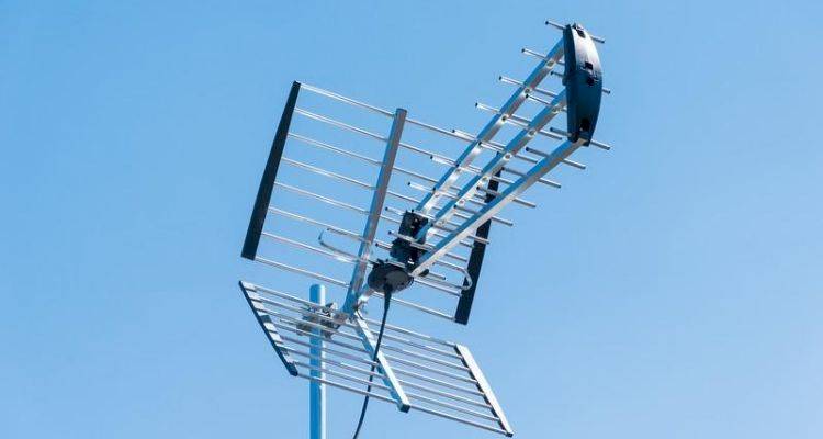 external TV aerial installation in the UK