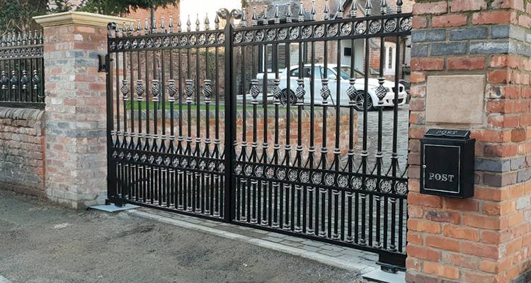 Average Of Installing Electric Gates, How Much Does A Metal Garden Gate Cost
