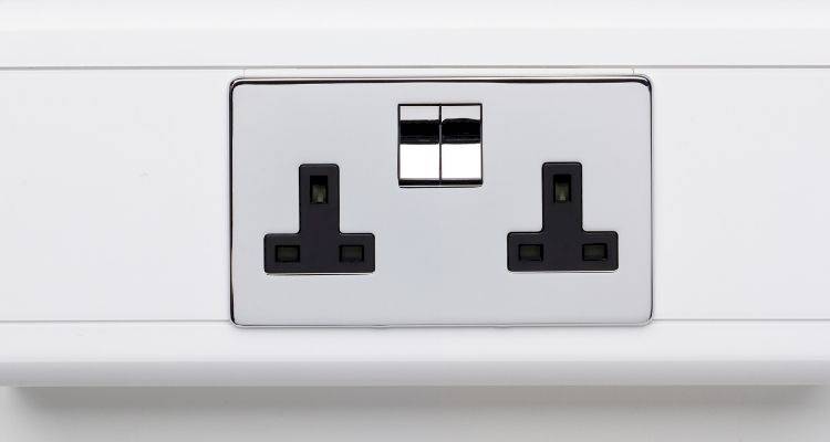 Plug socket