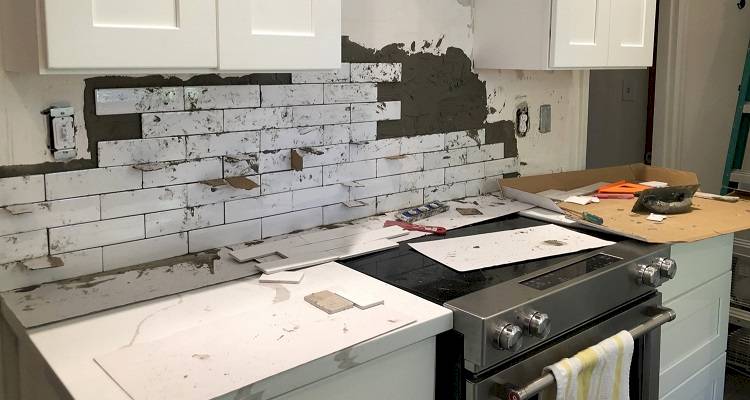 kitchen tiling installation