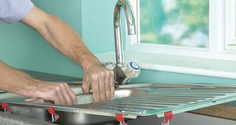 cost of replacing kitchen sink and taps