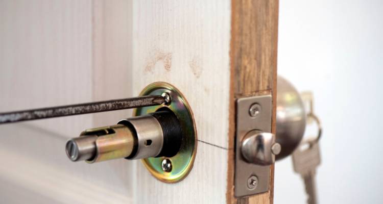 installing new lock