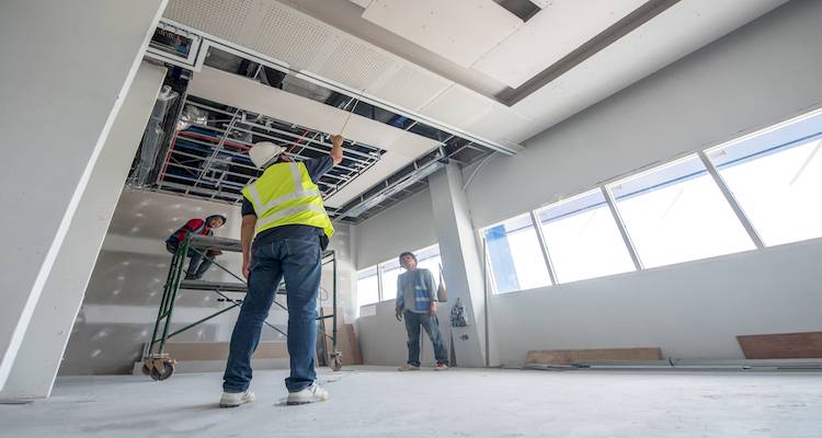 installing suspended ceiling