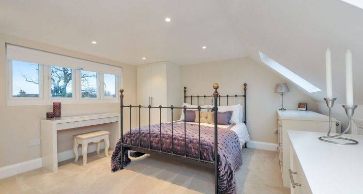 Bedroom dormer loft conversion