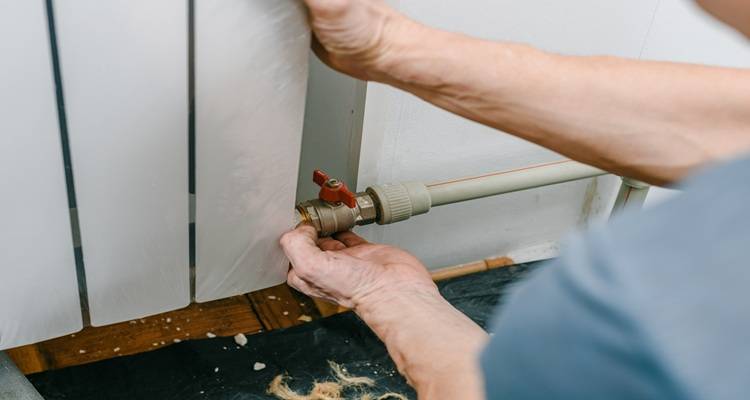 man radiator fitting