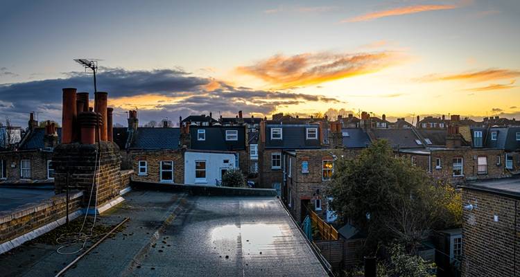 flat roof chimney houses