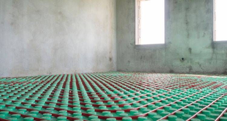 Underfloor heating in garage conversion