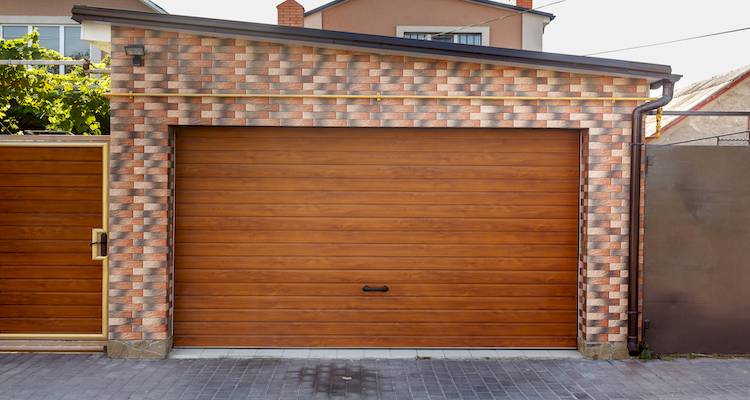 brick garage