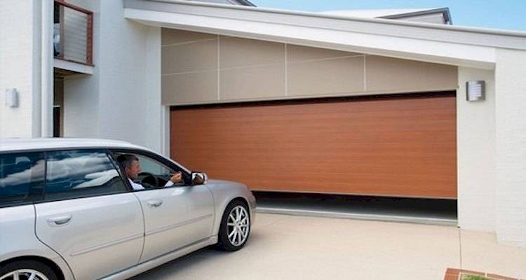 Automated garage door