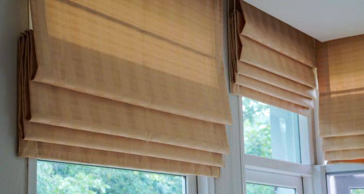 roman blind cost