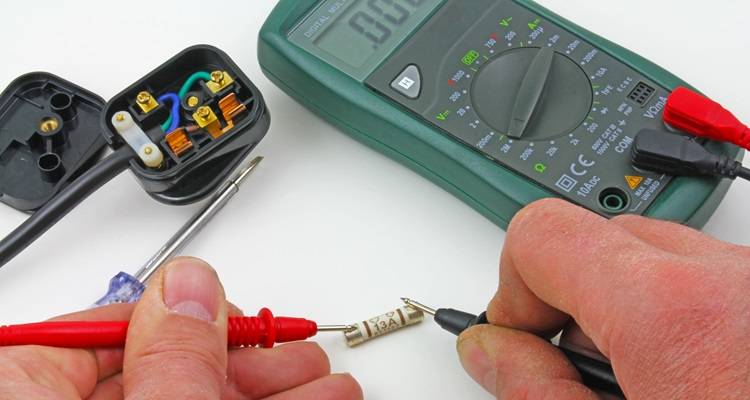 PAT testing machine