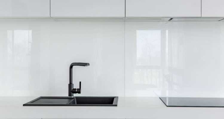 gloss kitchen