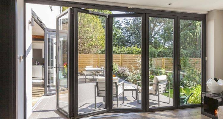 how to fit bifold doors