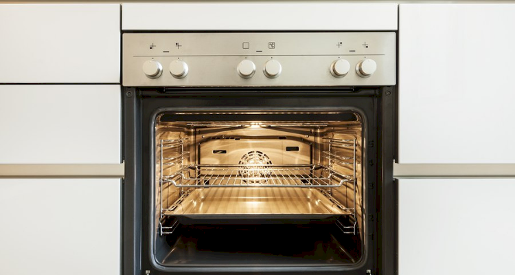 Professional gas cooker installation