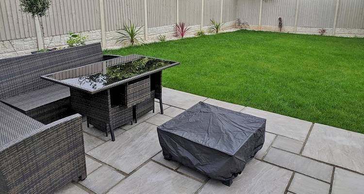 How To Lay A Patio Step By Guide, Laying Patio Slabs On Grass