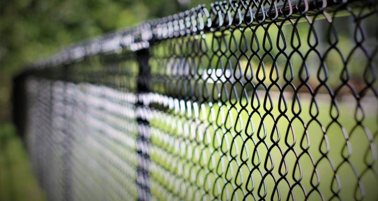 chain link fence