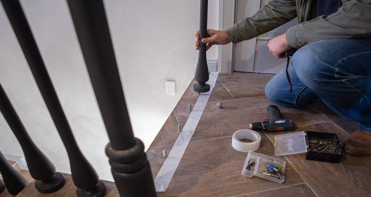 Installing staircase
