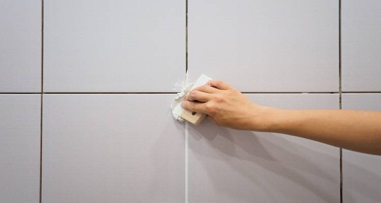 regrouting tiles