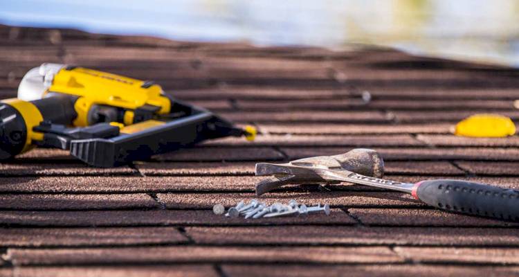 Roof repair tools