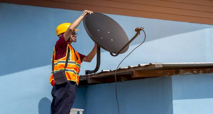 installing satellite dish