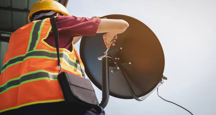 installing satellite dish