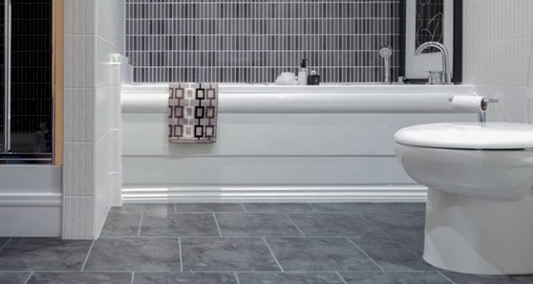 How to tile around a toilet