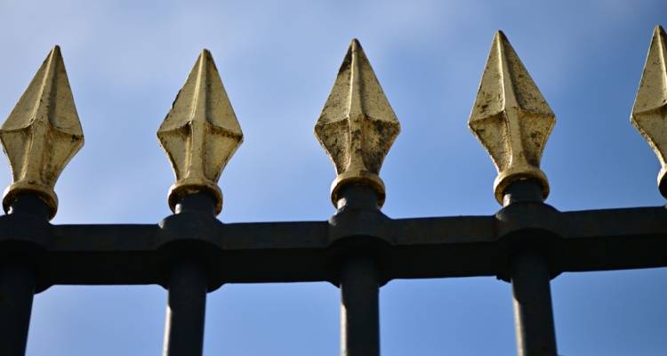 spearhead fence