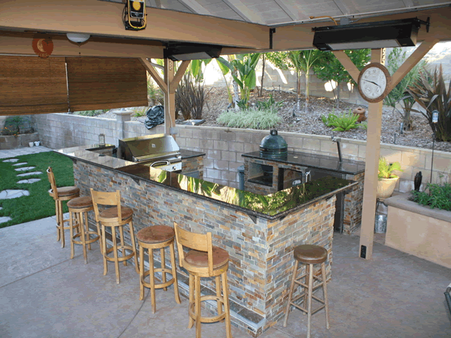  Ideas  on Building an Outdoor  Kitchen 