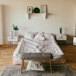 wooden-floor-in-bedroom