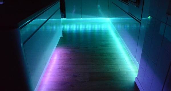 kitchen floor lighting