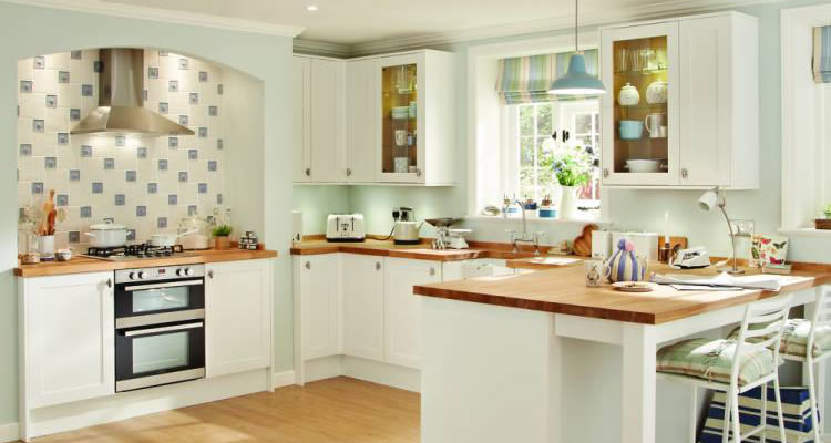 White and wood kitchen